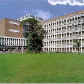 Всеиндийский институт медицинских наук  - Индия