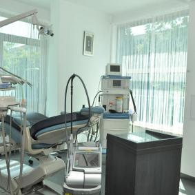Стоматологическая клиника „ЕО Дент“ - Болгария