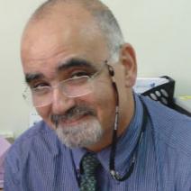 Врач ортопед и спинальный хирург Нисим Охана